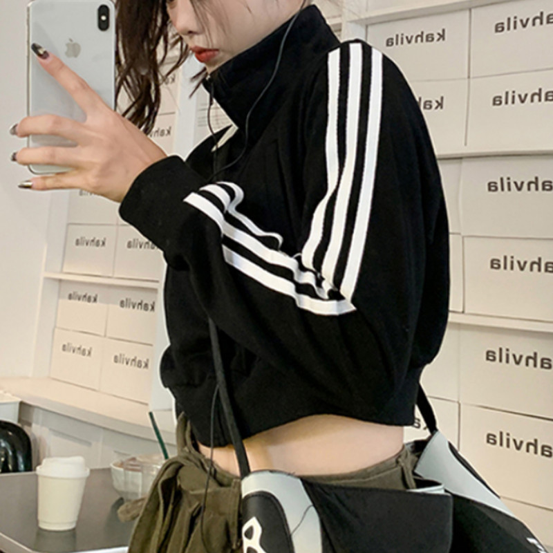 Sweater lengan panjang wanita ala Korea Jaket lengan panjang berkerah berdiri berwarna hitam Spice G