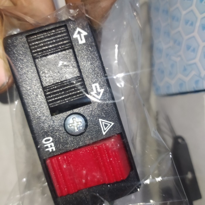saklar kiri Hazard Vespa Excel Exclusive new PX baru