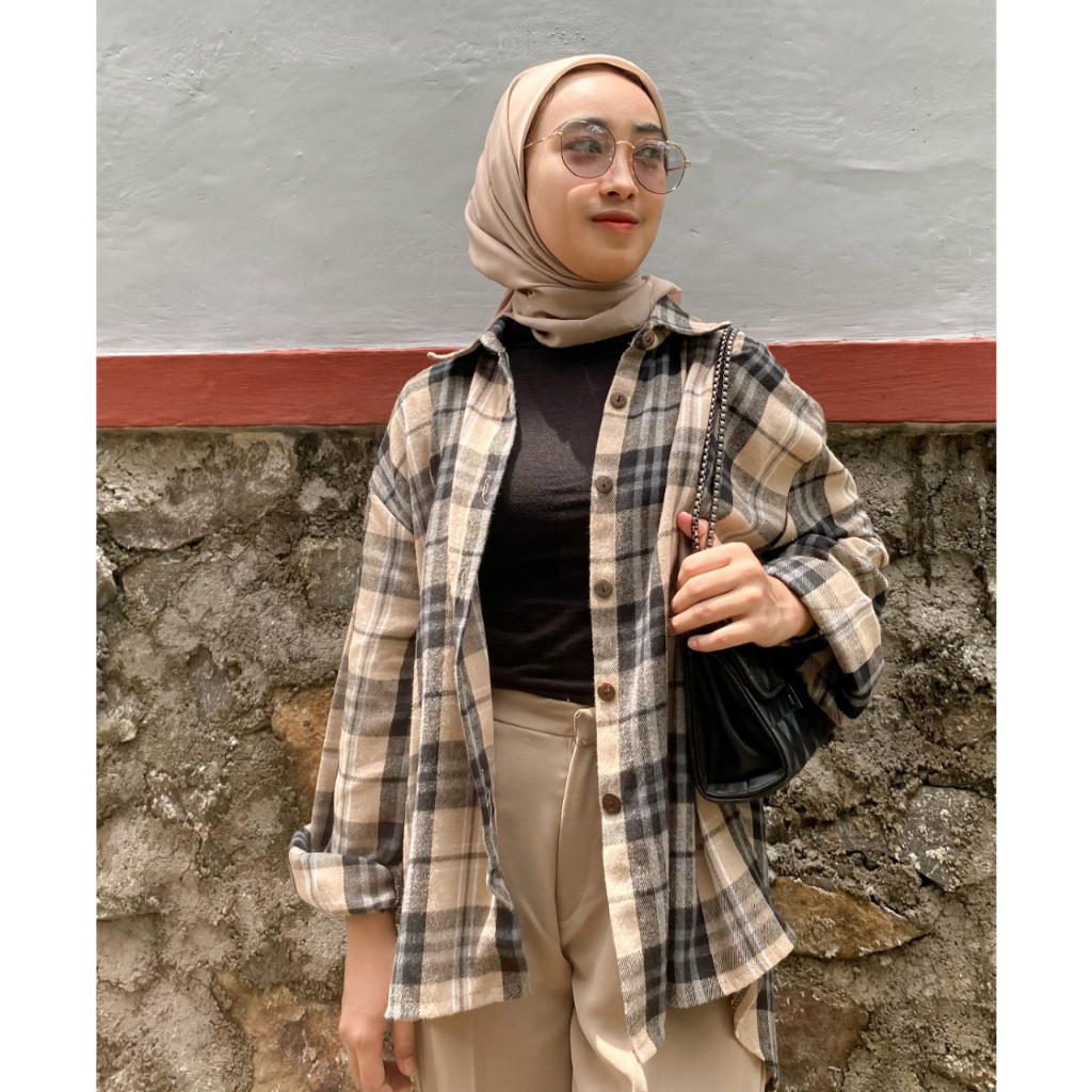 Kimberly Kemeja Flanel Oversize Wanita