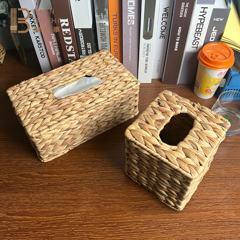 

1PC Ins Water Hyacinth Woven Tissue Box Rattan Woven Lid Sanitary Paper Box Household Living Room Pumping Paper Box Storage