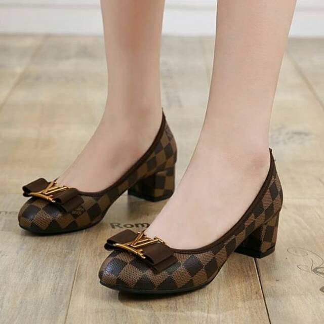 SEPATU UD05 SEPATU WANITA HIGH HEELS KOTAK TAHU HEEL PESTA KERJA KANTOR KASUAL KONDANGAN HAK 5cm CHU