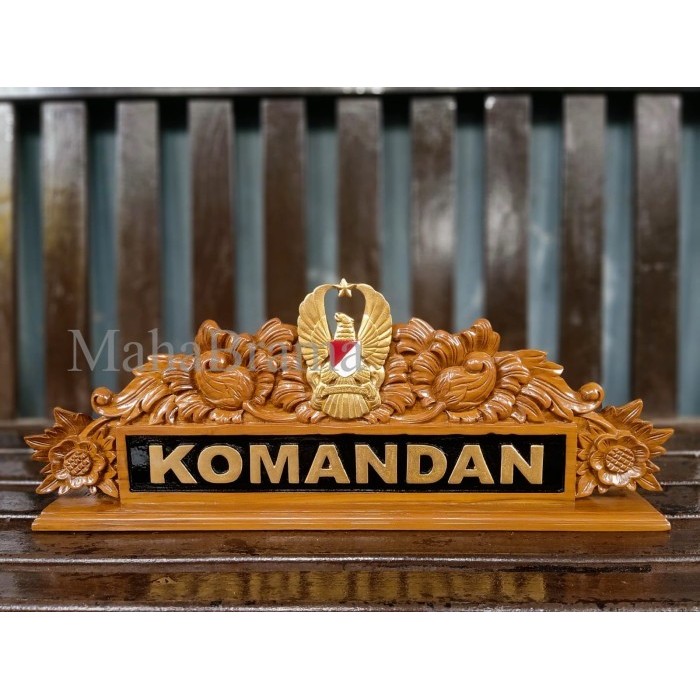 

PAPAN NAMA + PAPAN NAMA MEJA KANTOR + KAYU JATI + LOGGO TNI (CUSTOM) MB3212