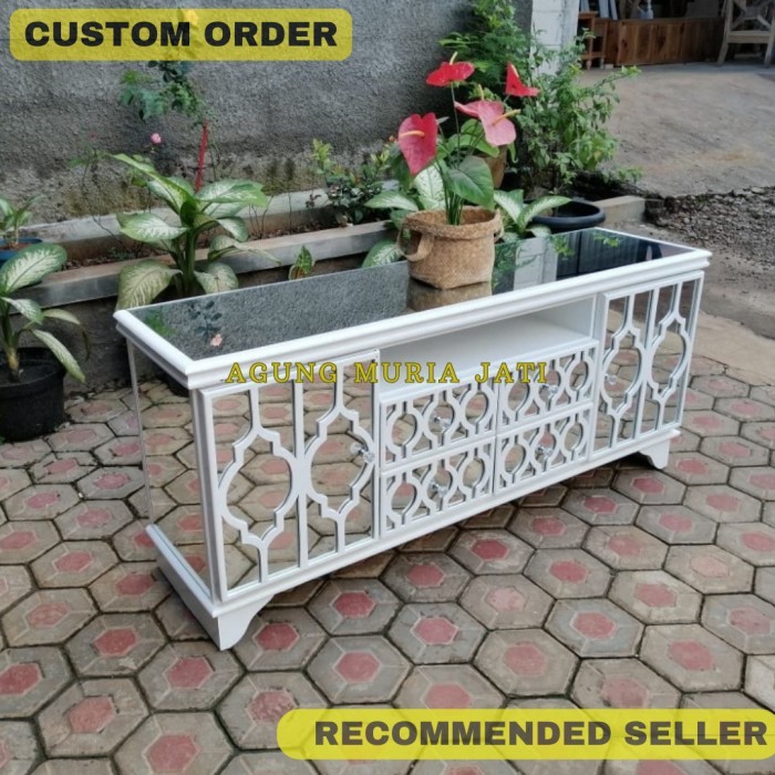 Bufet Minimalis Kaca Cermin 160 Cm