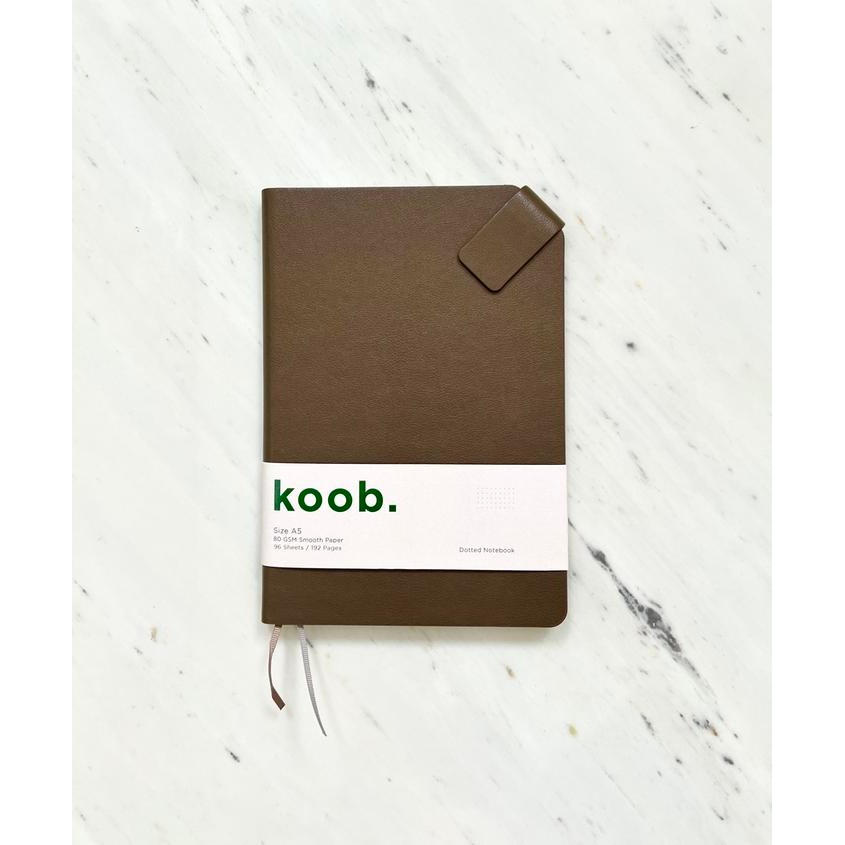 

A536 Koob. Hardcover Notebook dengan Penutup Magnet A5 Buku Tulis Titik / Dotted Agenda Jurnal Diary - Hitam