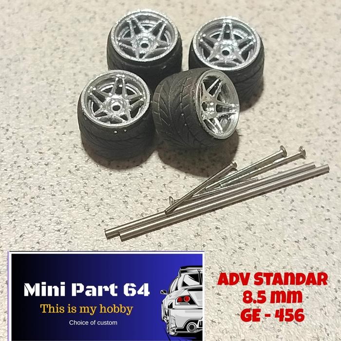 Diorama Diecast Ban 8.5mm GE-456 Miniatur Skala 64