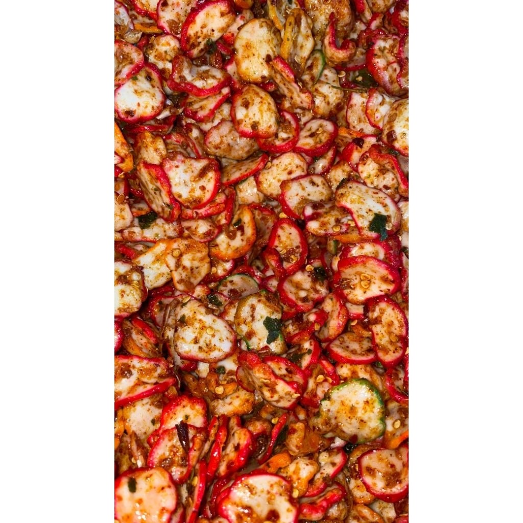 

[100GRAM]Kerupuk Seblak bantet PEDAS DAUN JERUK