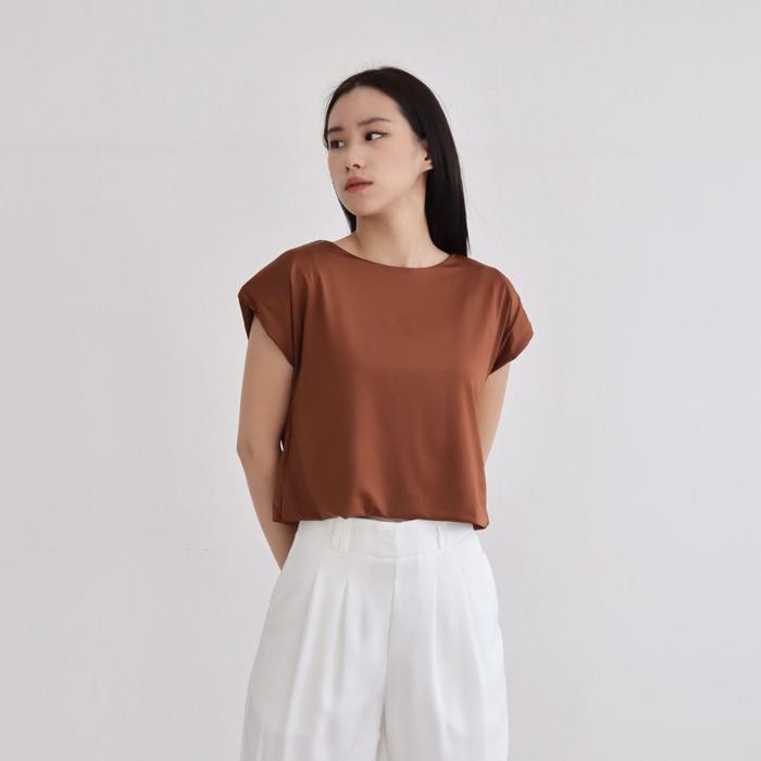 MSMO Crop Padded Top / Baju Kaos Wanita / Crop Top Wanita / Baju Aesthetic Lucu Kece - Caramel