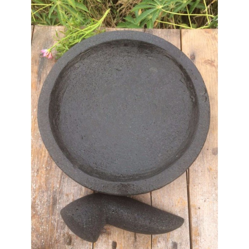 Cobek Batu Asli 20 22cm free ulekan batu asli COBEK BULAT BATU KALI  SENOWO BONUS  ULEKAN