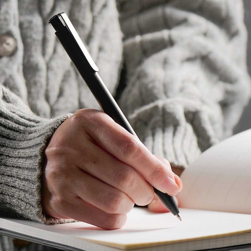 

FSNASTR Kaco Pulpen Gel Quick Dry Black Ink 0.28/0.38/0.45/0.5/0.7mm Nib 5 PCS - K1063