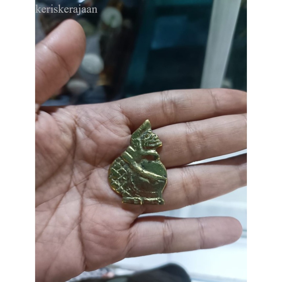 

wayang semar termurah dari kuningan sepuh mataram bk Keris sengkelat majapahit mataram kartosuro kartasura BalineseJawa Javanese Jawi antik