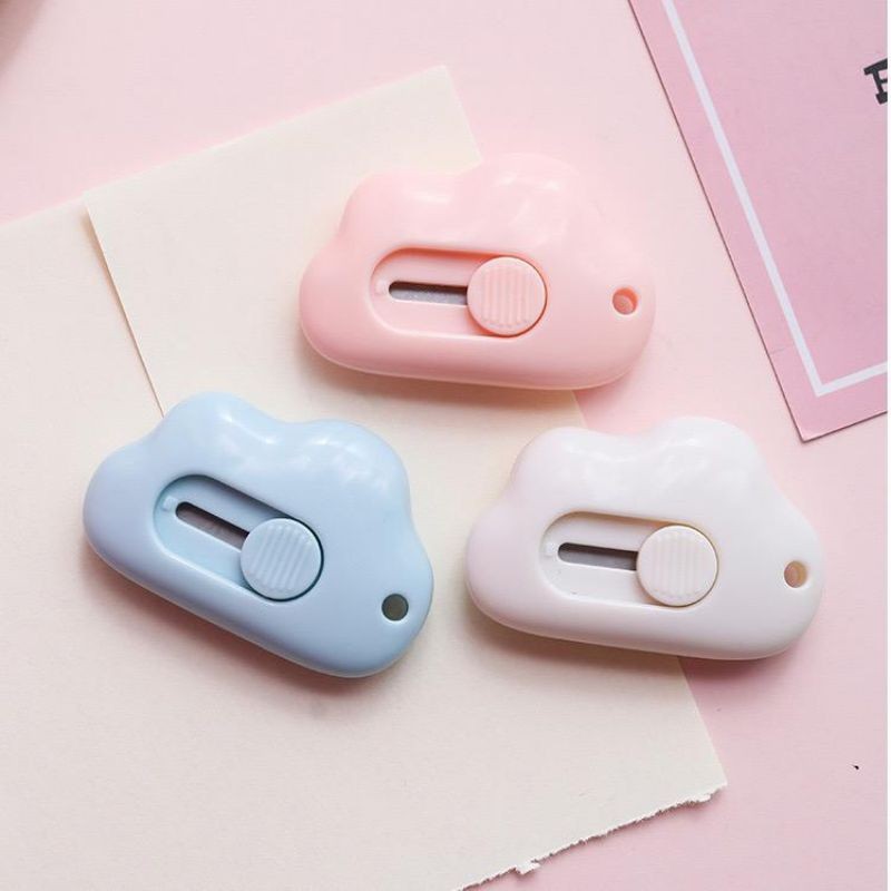

(ART084) Cutter Mini Pisau Kecil Silet ATK Pembuka Plakban Kertas