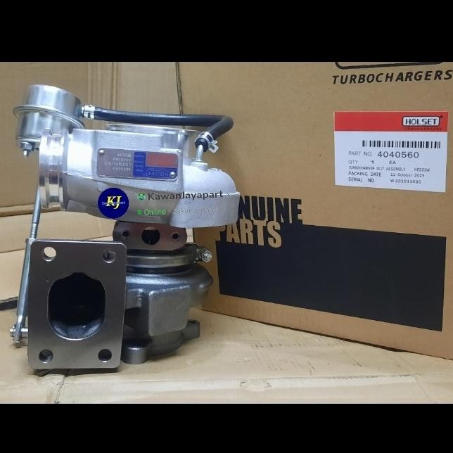 HE221W 4040560 Turbo Komatsu PC195-8 PC205 engine QSB4
