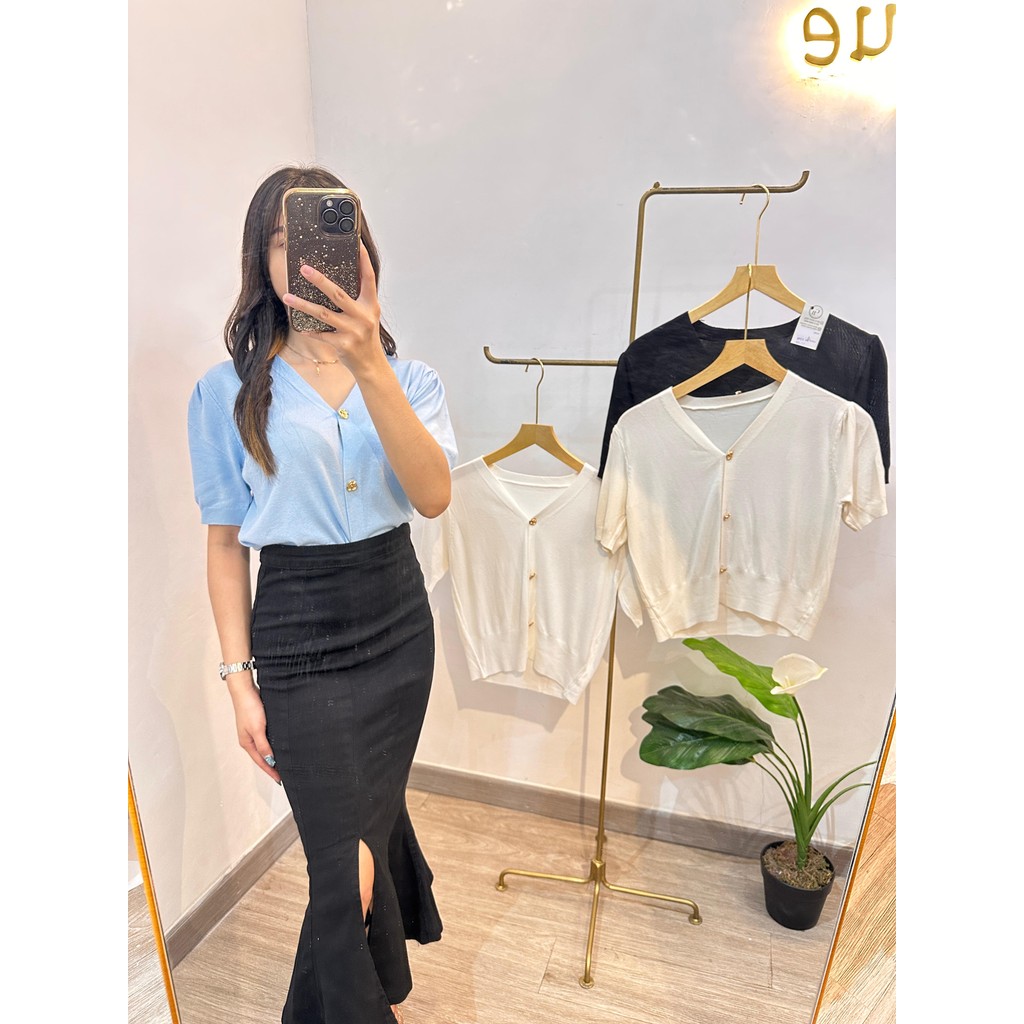Atasan rajut pendek kancing wanita TW-2745