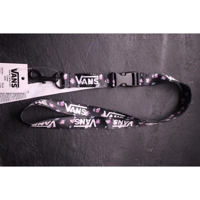 

Promo Vans Lanyard Original Paradise Floral - Hitam