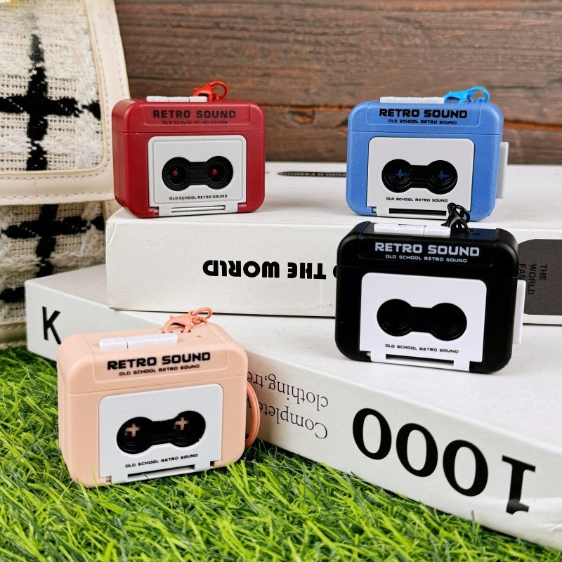 Gantungan Kunci Mini Tape Recorder Retro - Bisa Rekam Suara, Unik & Portable