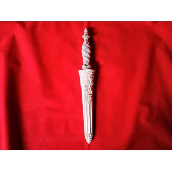 

warangka badik dari kayu mahoni termurah ukir mewah voc gagang mewah mentah bk Keris sengkelat majapahit mataram kartosuro kartasura Surakarta Yogyakarta nagasasra sabuk inten keris kriss nogososro emas i pasti murah