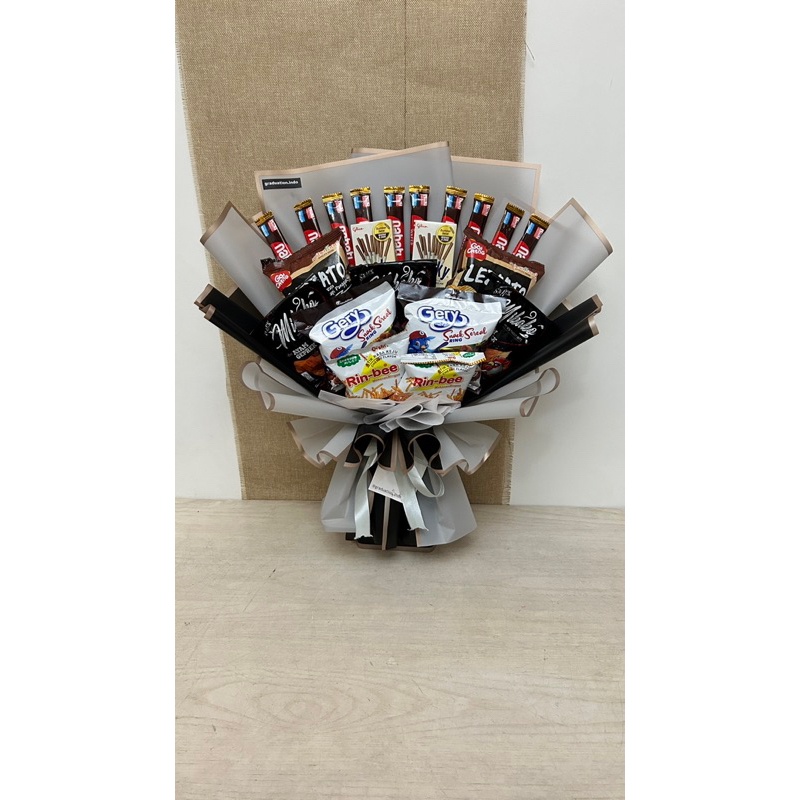 

buket jajan wrapping premium dengan jajan bermacam-macam