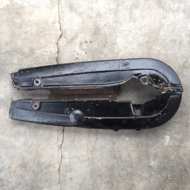 Ketengkas Tutup Rantai Honda GL100 GL125 CB100 Original