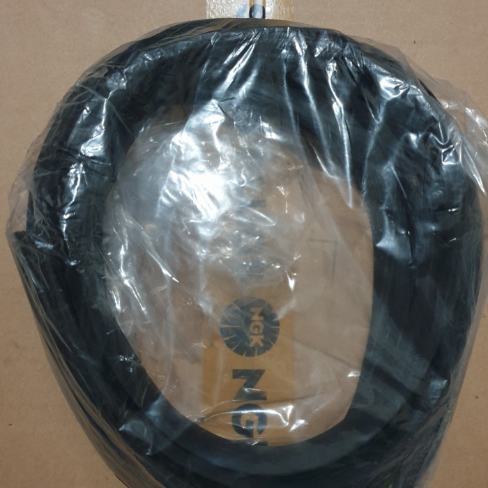 Karet Tepong Set Box Kiri Kanan Vespa Karet Spakbor Spatbor Hitam                         ANDALAN VE