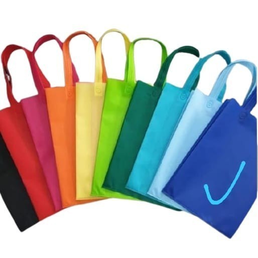 

1 Lusinan isi 12 Tas Kain Spunbond Goodie Bag Tali Jumbo Besar Kecil - Bebas apa saja, S 20x26x8 cm