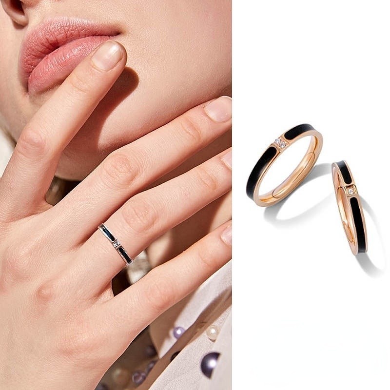 Cincin Titanium Wanita Korea Anti Karat Dan Luntur Mewah Stainless Steel Aksen Berlian Imitasi Untuk