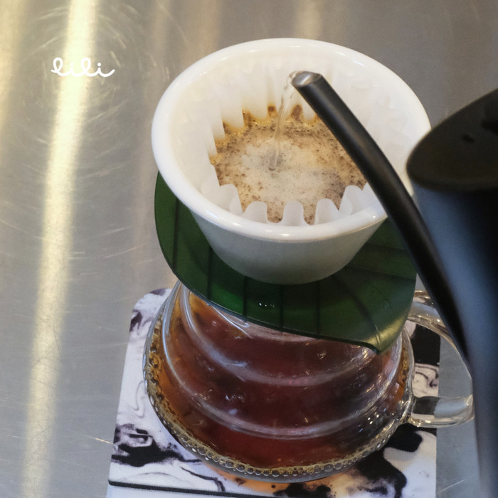 Lili Dripper Mini Version with Leaf Holder - A Roastworks