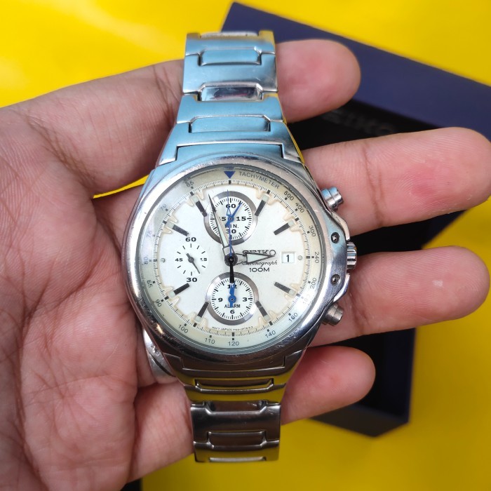 Seiko 7T62-0ES0 Chronograph