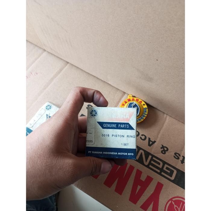 RING PISTON OVERSIZE 0,25 0,75  YAMAHA FIZ FIZ R ORIGINAL YAMAHA 4WH-E1604-00 Sparepart Motorcycle -