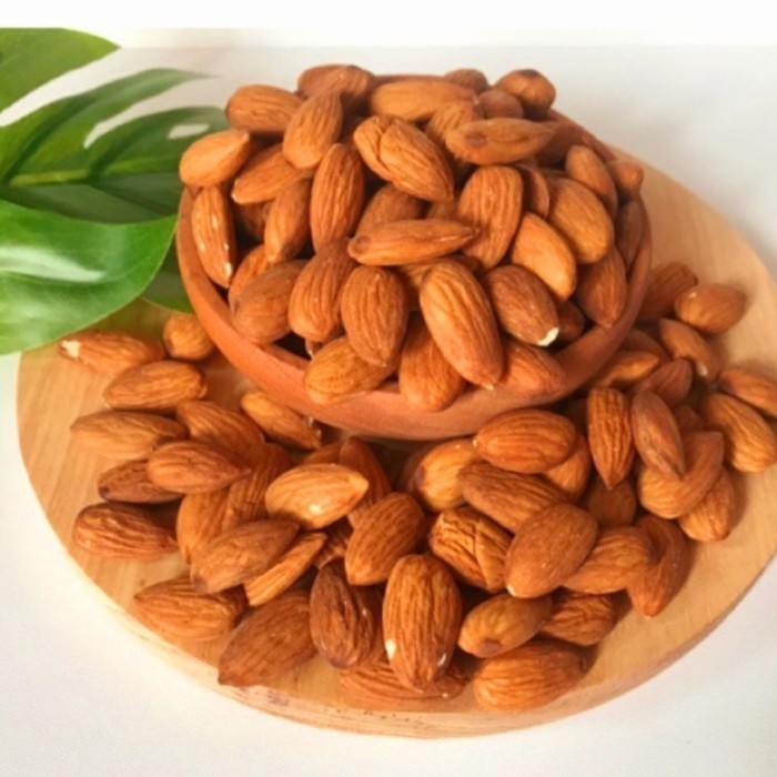 

Kacang Almond Roasted Premium 500gr