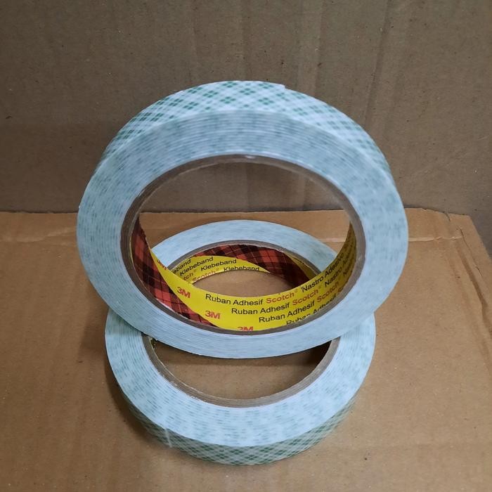 

3M Double Tape 4032 ( untuk aplikasi kayu dan kaca) 1/2 in × 5 yard