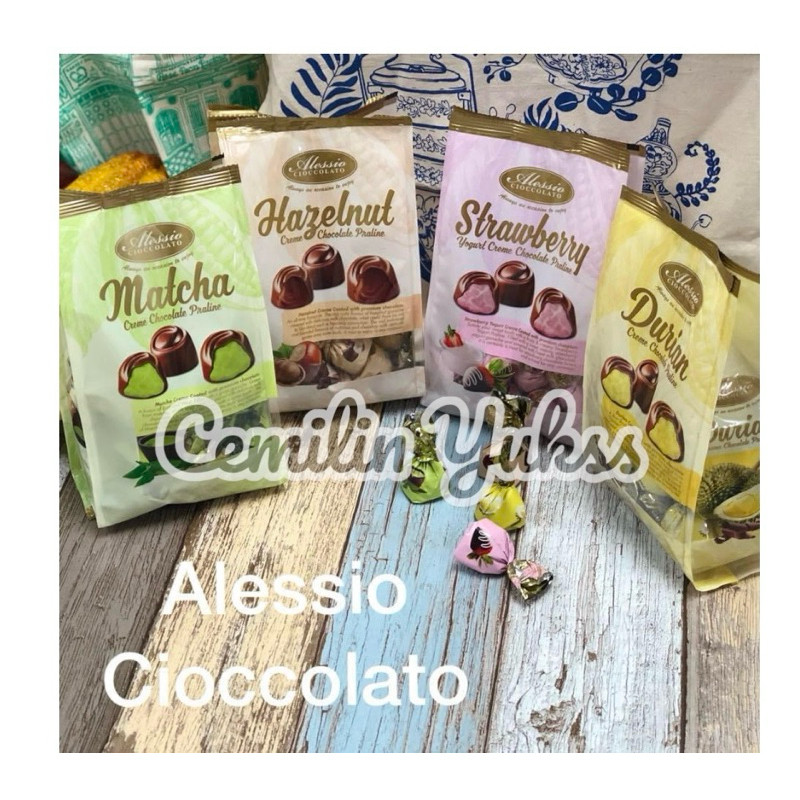 

New Alessio Cioccolato 250g Praline Durian Hazelnut Matcha Strawbery Coklat Malaysia Coklat SingaporePremium
