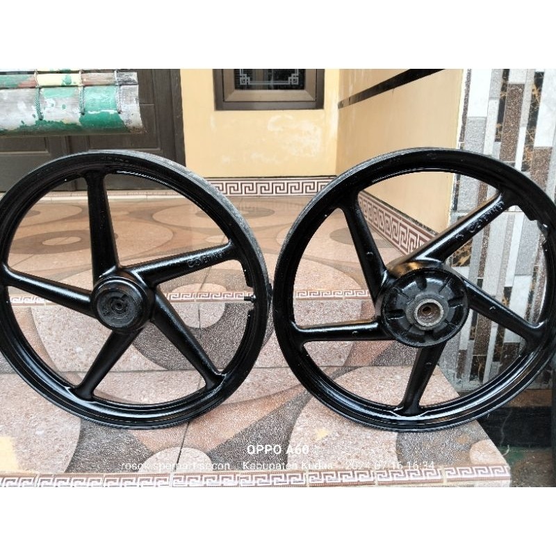 VELG RACING DEPAN BELAKANG SUZUKI SMASH SHOGUN ORIGINAL SECOND ENKEI