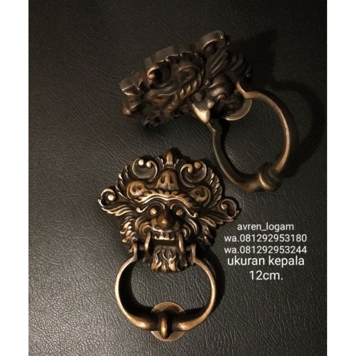 Tarikan pintu ketukan pintu kuningan antik