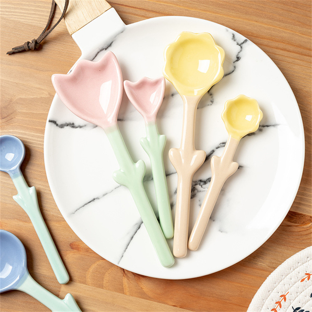 

Rice Spoon Creative Beautiful Light Luxury Retro Tulip-shaped Three-dimensional Tableware Ice Cream Spoon Ceramic Coffee Spoon