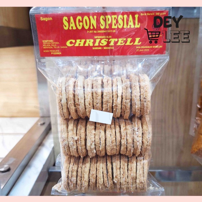 

Kue Sagon Kelapa Spesial Khas Yogyakarta 240g CHRISTELL Cemilan Snack Bandung