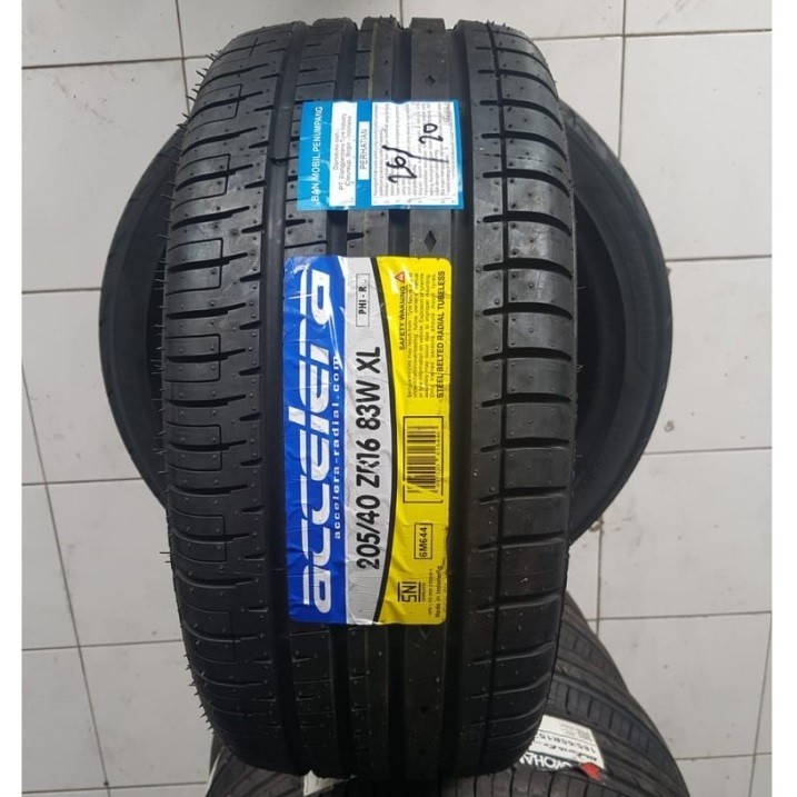 Accelera 205/40 R16 PHI-R Ban Mobil Accelera R16