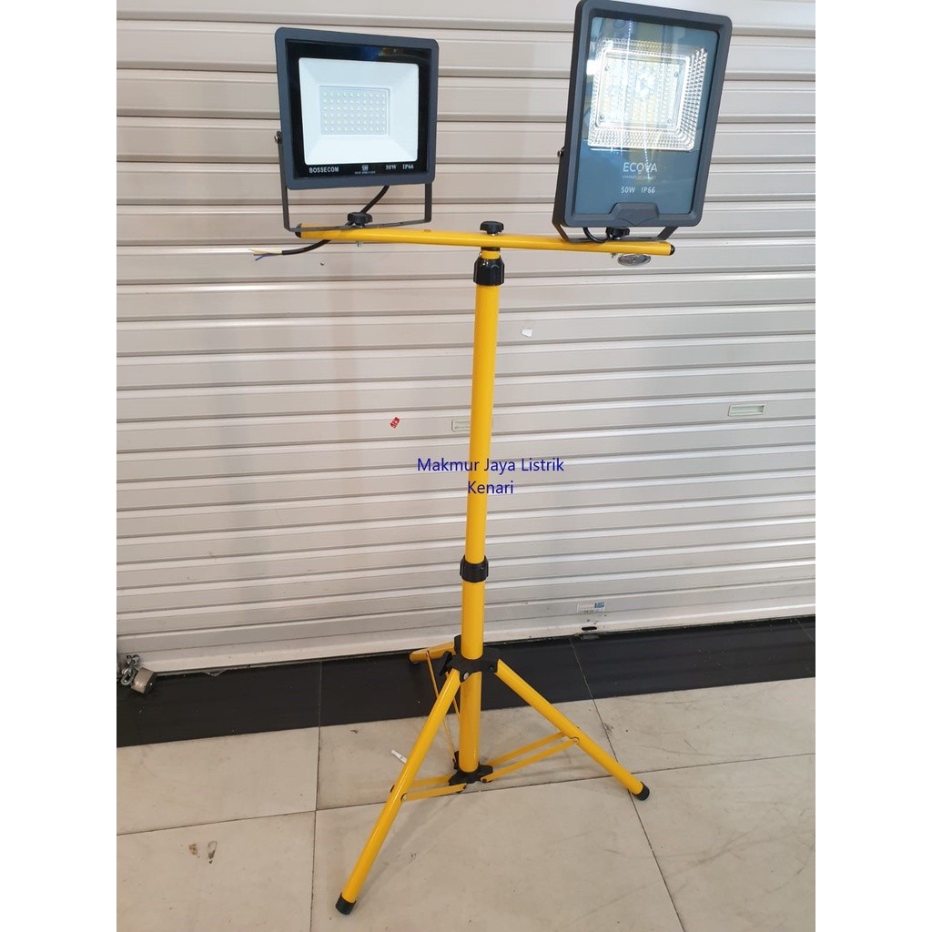 Tripod Lampu Sorot LED Tiang Lampu Dudukan Floodlight Lampu Sorot