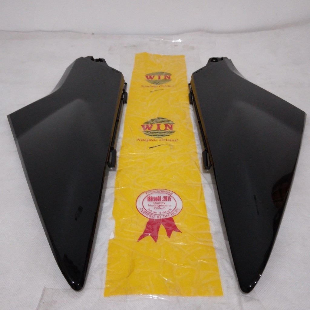 Cover Body Kecil Supra X 125 2004 2005 2006 2007 2008 2009 2010 2011 2012 2013 Hitam WIN | sambungan