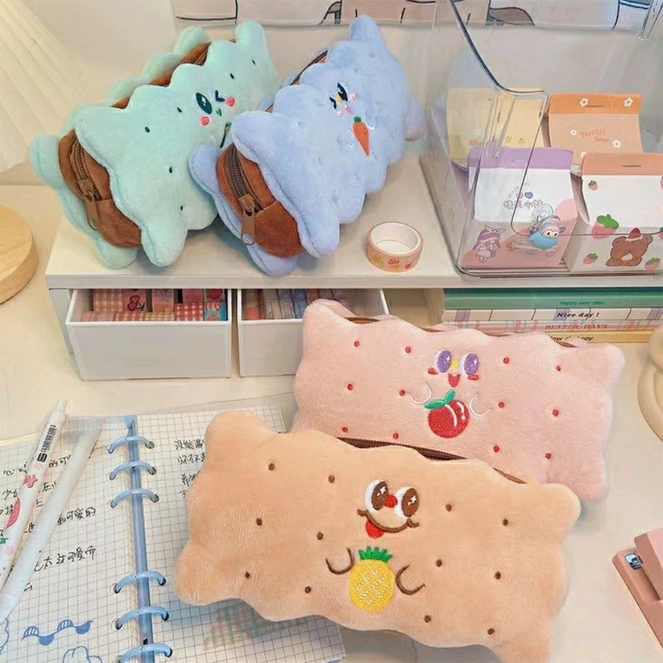 

Cute Biscuit Pencil Case School Supplies Large Capacity Pencil Pouch kawaii cookie Plush Pencil bag School Supplies Stationery