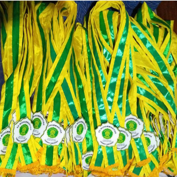 Kalung Wisuda Akrilik Resin Kalung Rumbai Kain list pita/Gordon Wisuda Graduation