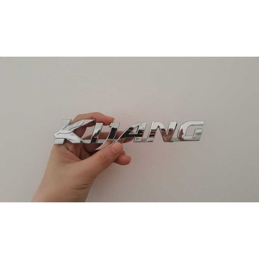 Emblem Kijang Mobil Innova 2011-2015  ACMD