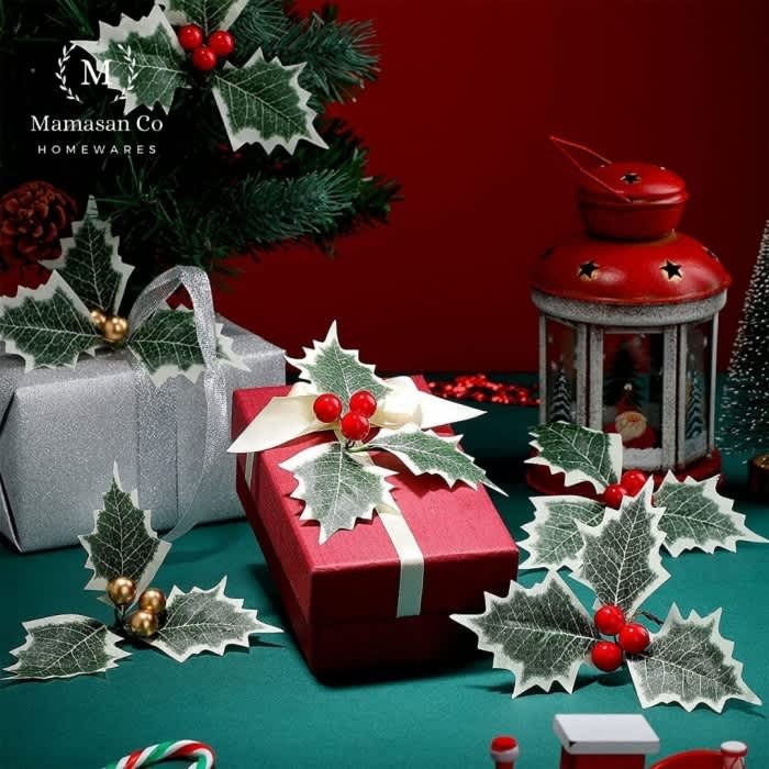 

Christmas Cherry Berry Ornament | Hiasan cherry berry daun dekorasi natal hamper CMH0155