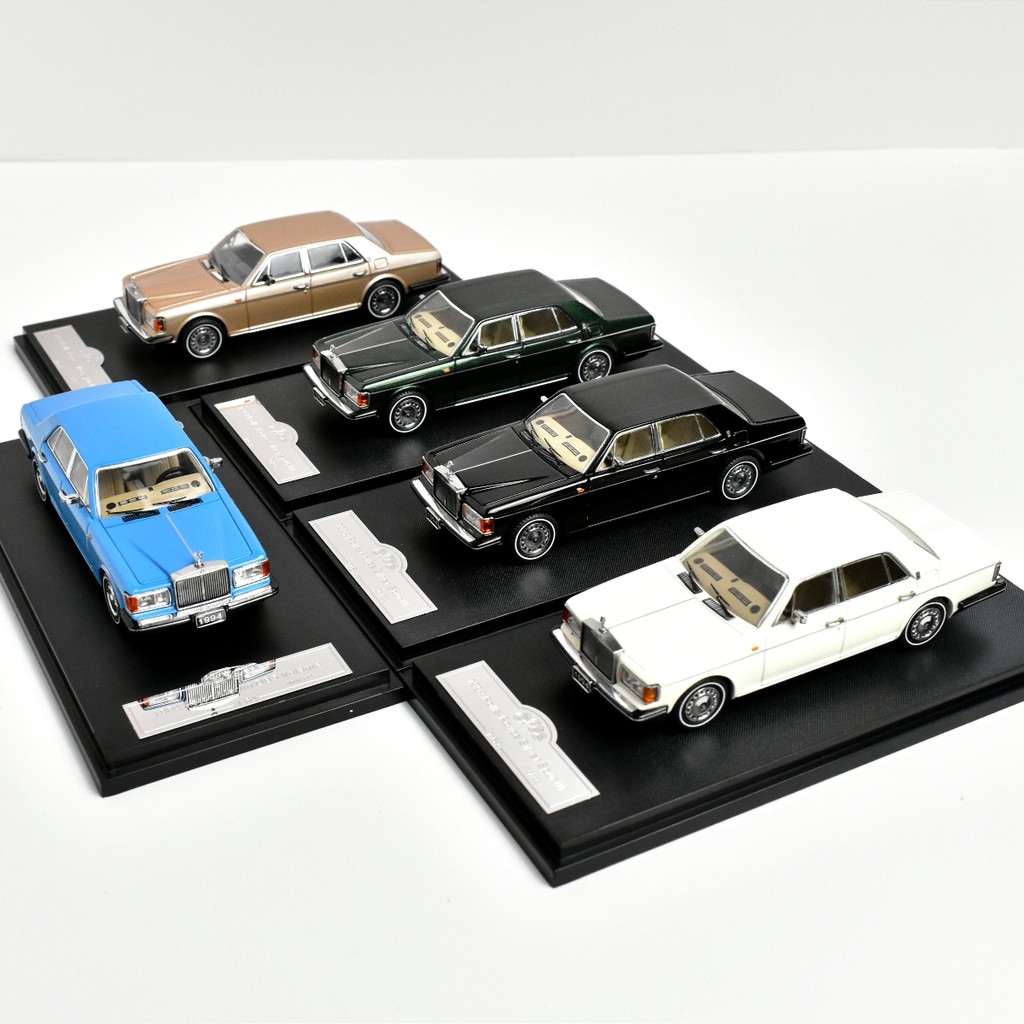 1:64 Rolls Royce Silver Spur III Car Model