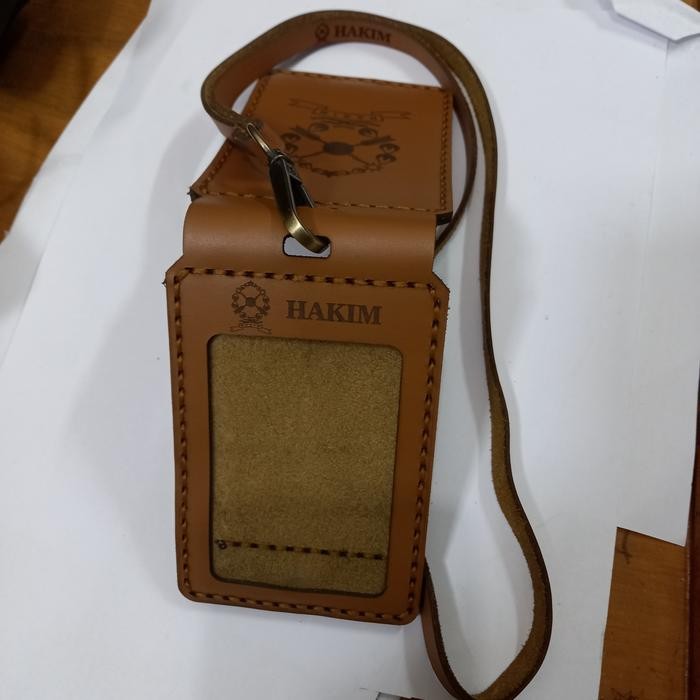 

Promo Name Tag/Id Card Holder HAKIM (asli kulit)