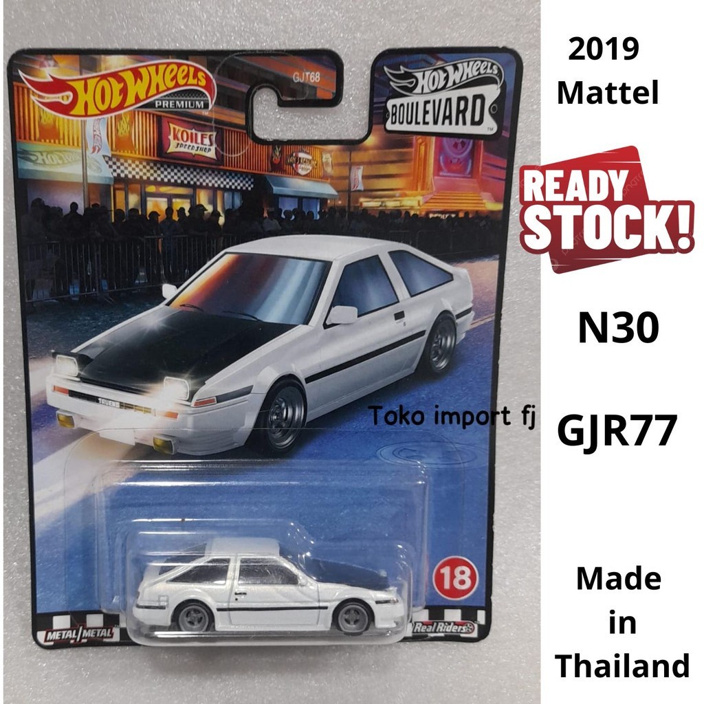 Hot Wheels Toyota AE86 Sprinter Trueno Boulevard 18 - Hotwheels Premium Toyota AE86 Sprinter Trueno 