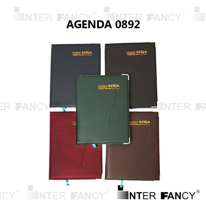 

Buku Kerja Agenda Dairy Note Book Catatan Kerja Planner Book tipe SM 0892, Hard Cover Cover Tebal, lengkap dengan kolom identitas data pribadi dan kalender. Isi 150 lembar.