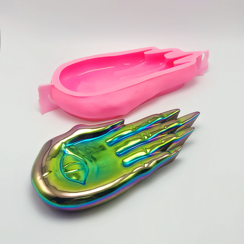 

Halloween Witch Hand Candle Silicone Mold for DIY Resin Plaster Art Crafts Decoration Tool