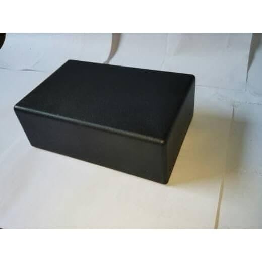 Box Elektronik Hitam (Box X5), Bonus Baut/Sekrup nya