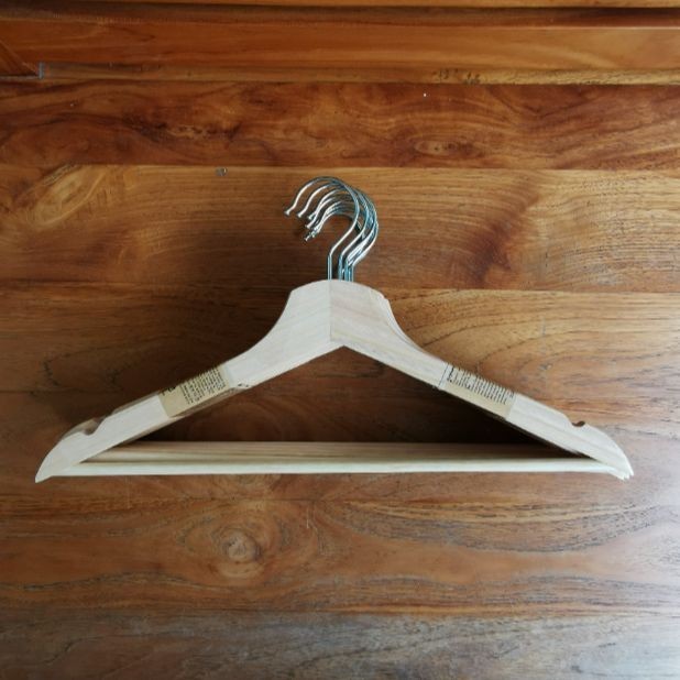 

Wooden Clothes Hanger BUM - Natural Pack of 8 Gantungan Baju Kayu isi 8