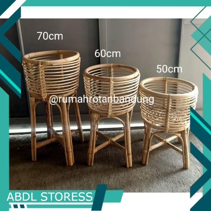 Standing pot rotan kaki diameter 35cm
